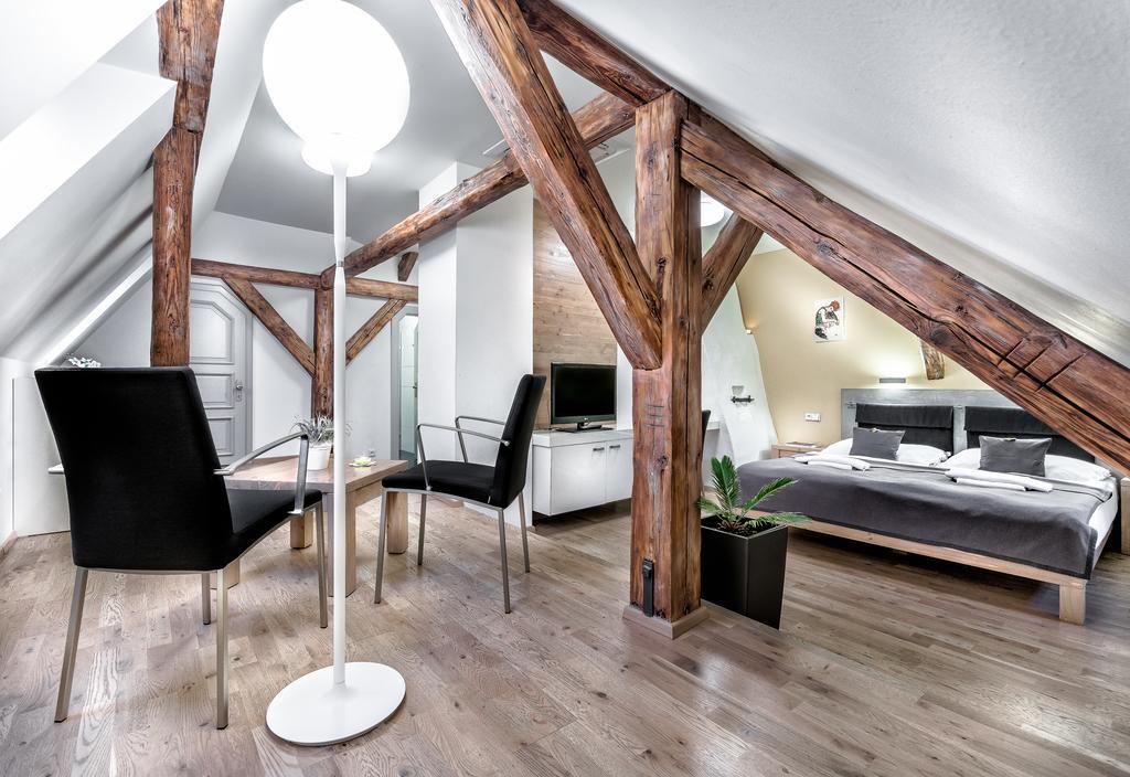 Český Krumlov Pension Athanor מראה חיצוני תמונה